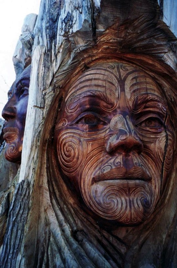 40 Exceptional Examples Of Tree Carving Art - Bored Art