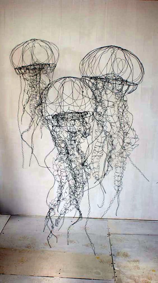 40 Extraordinary Line And Wire Sculptures