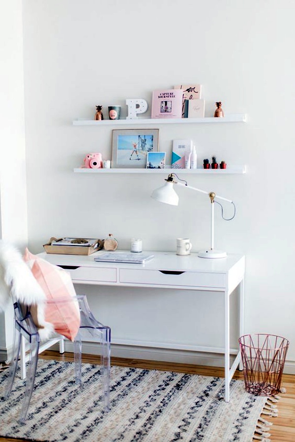 Wooden Pinterest Office Desk Decor Ideas for Small Bedroom