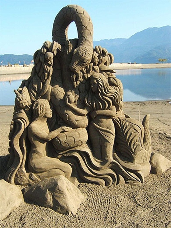 Stunning Examples of Sand Sculptures (39)