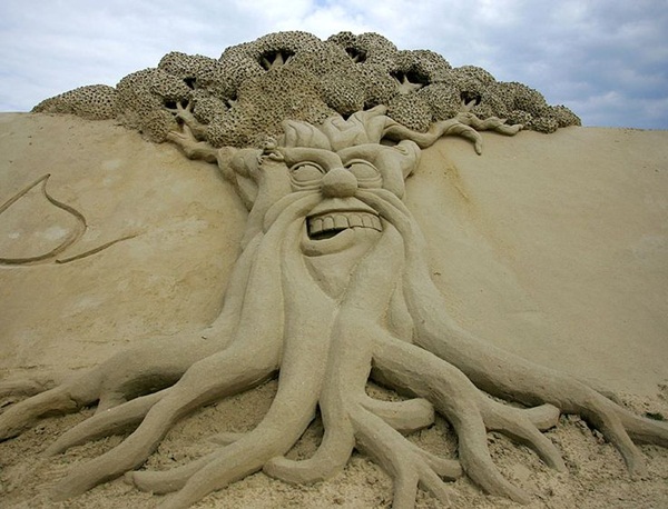 Stunning Examples of Sand Sculptures (41)