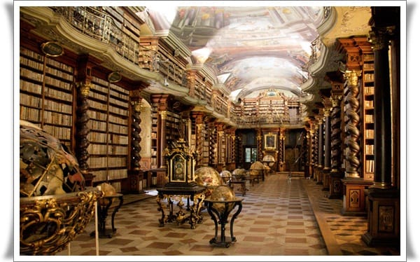 World's Most Beautiful Libraries (14)