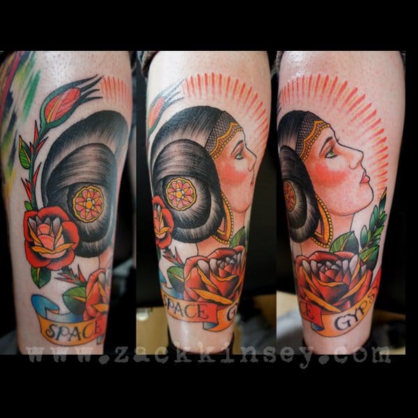 uptowntattoo.com 