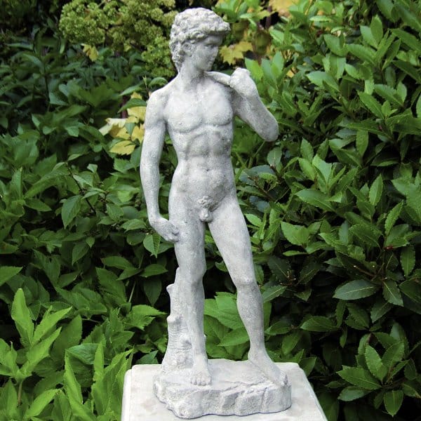 www.garden-statues.com