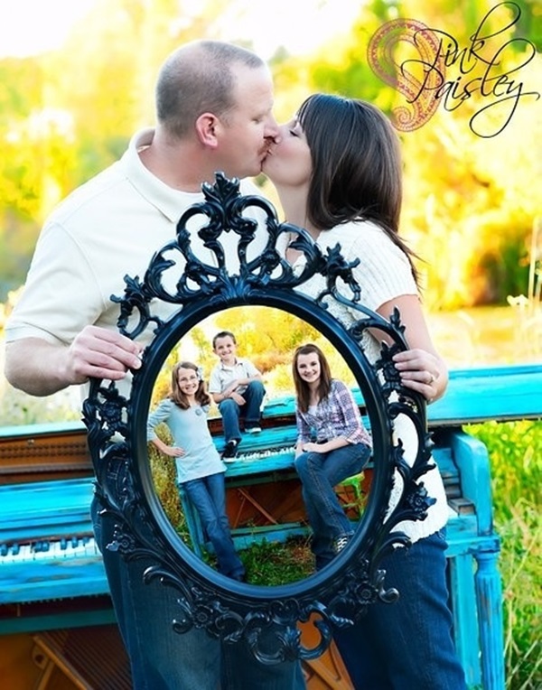 Creative Way to take Family Pictures (1)