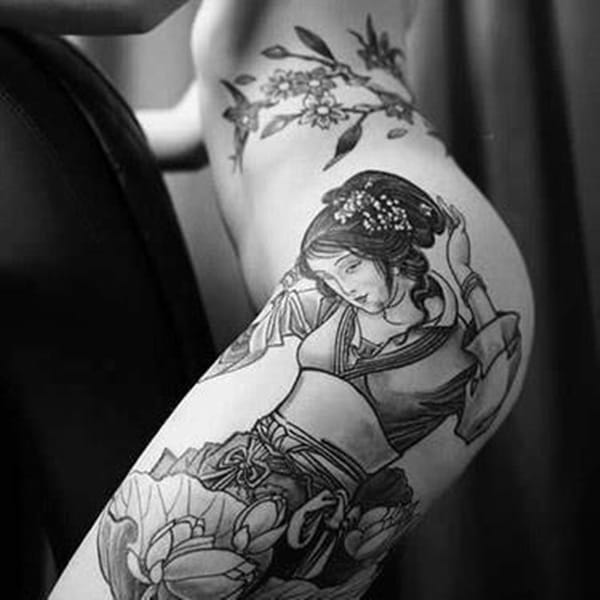 Hip tattoo designs (23)