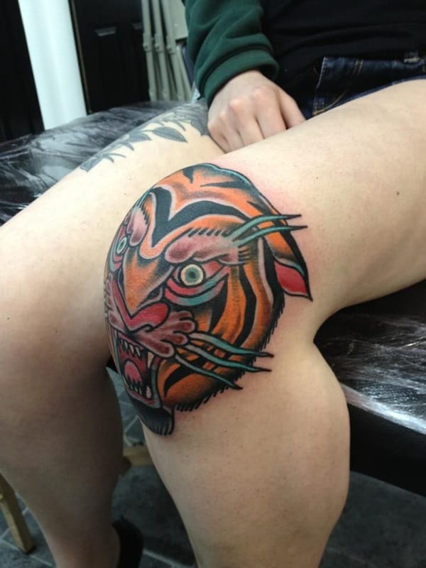 Amazing knee tattoo Design Ideas (29)