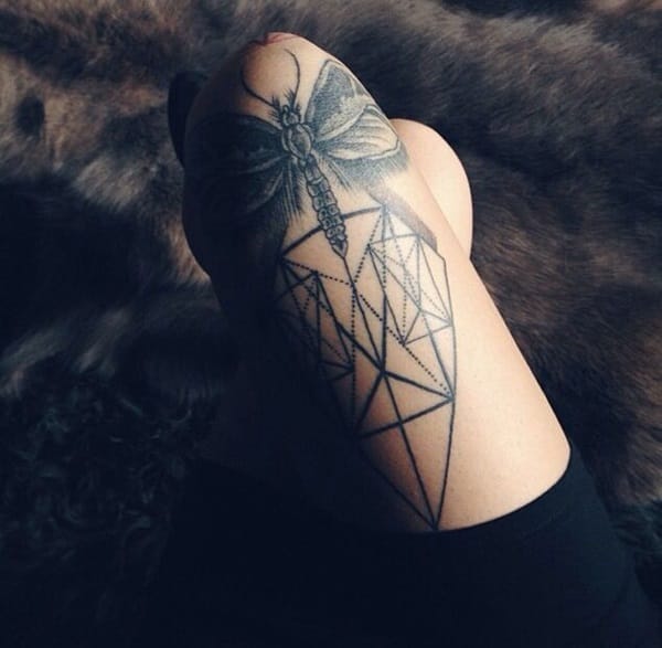 Amazing knee tattoo Design Ideas (45)