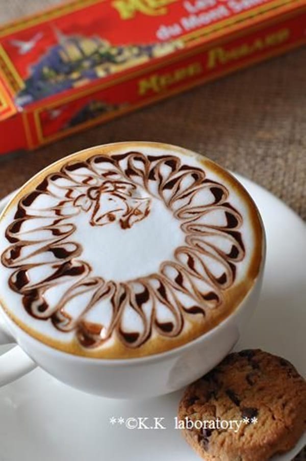 Beautiful coffee art examples (111)