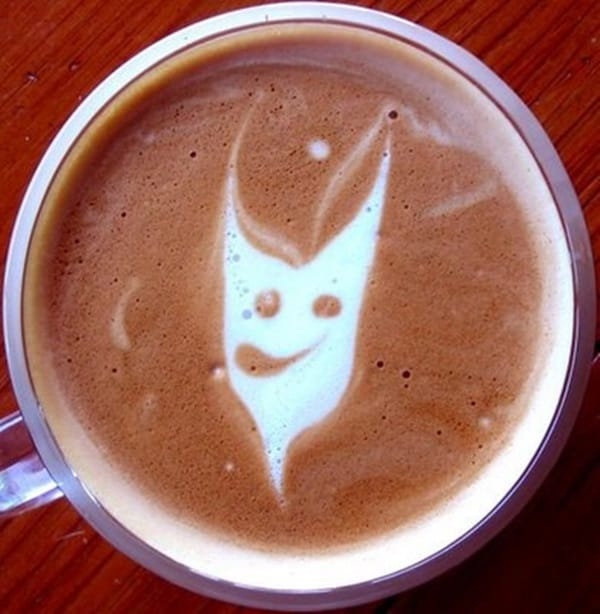 Beautiful coffee art examples (115)