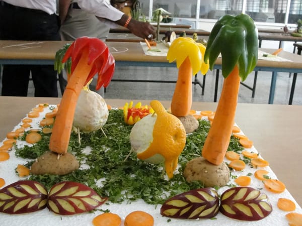 fruit vegetable carving 8