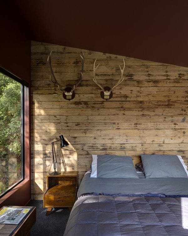 Cool Wood Wall Ideas (16)