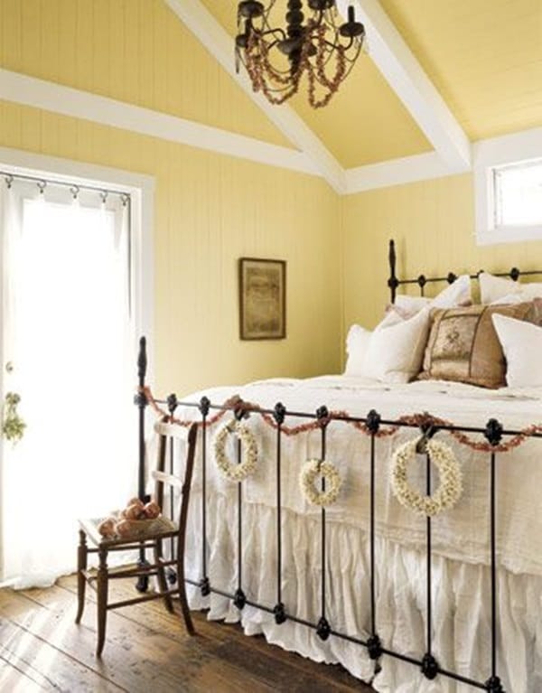 Comfy Cottage Style Bedroom Ideas  (15)