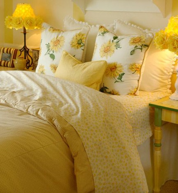 yellow daisy bedroom