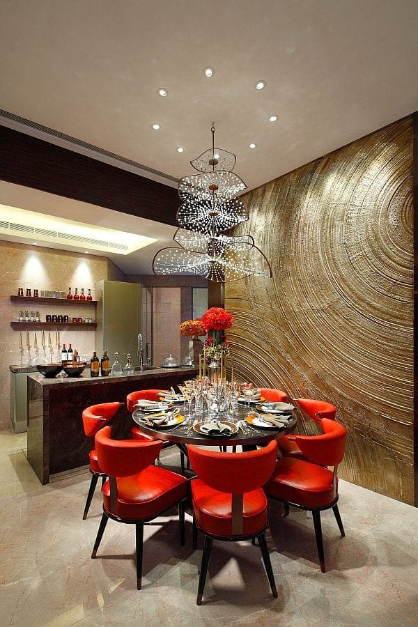 Tasteful Dining Room Lighting  (6)