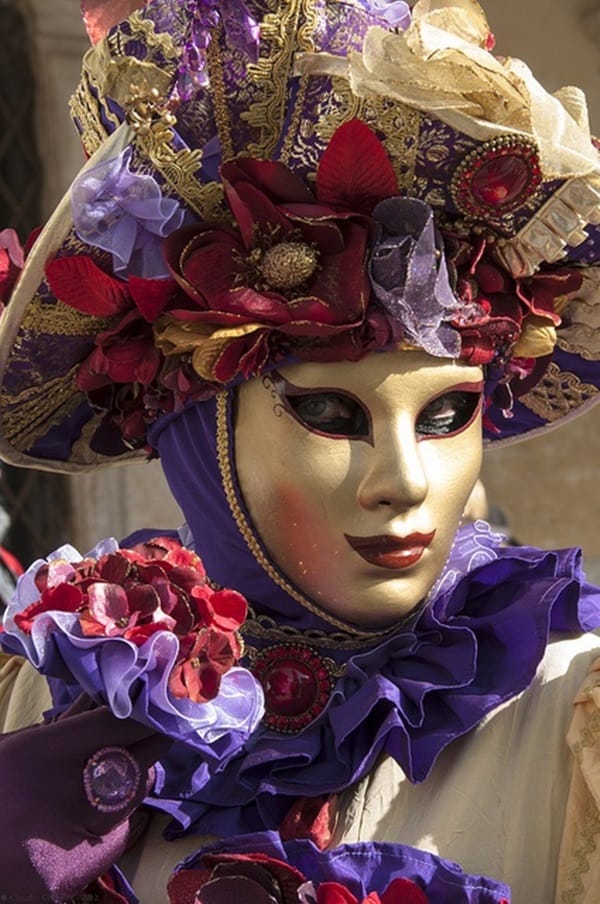 Beautiful Carnivale Masks and Meaning (18)