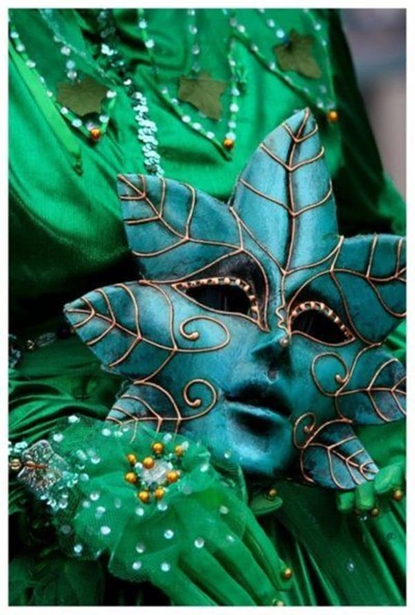 Beautiful Carnivale Masks and Meaning (42)