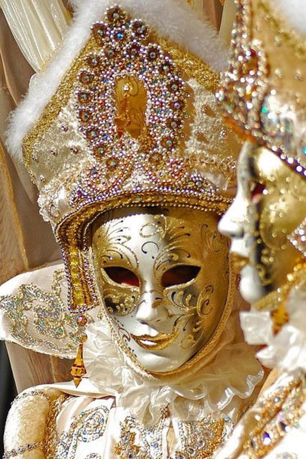 Beautiful Carnivale Masks and Meaning (44)