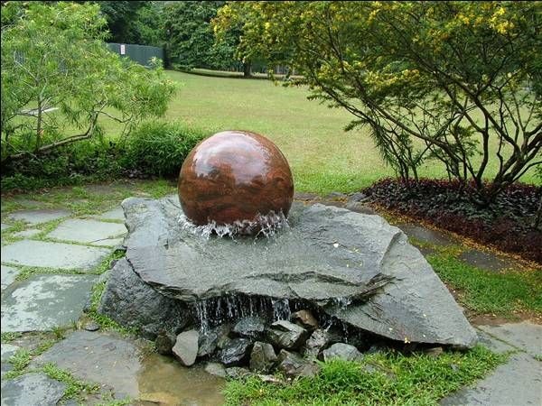 Beautiful Garden Fountain ideas (7)