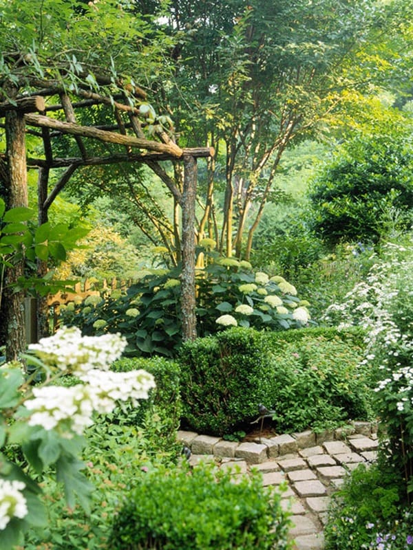 Cool Garden Edging Ideas (16)