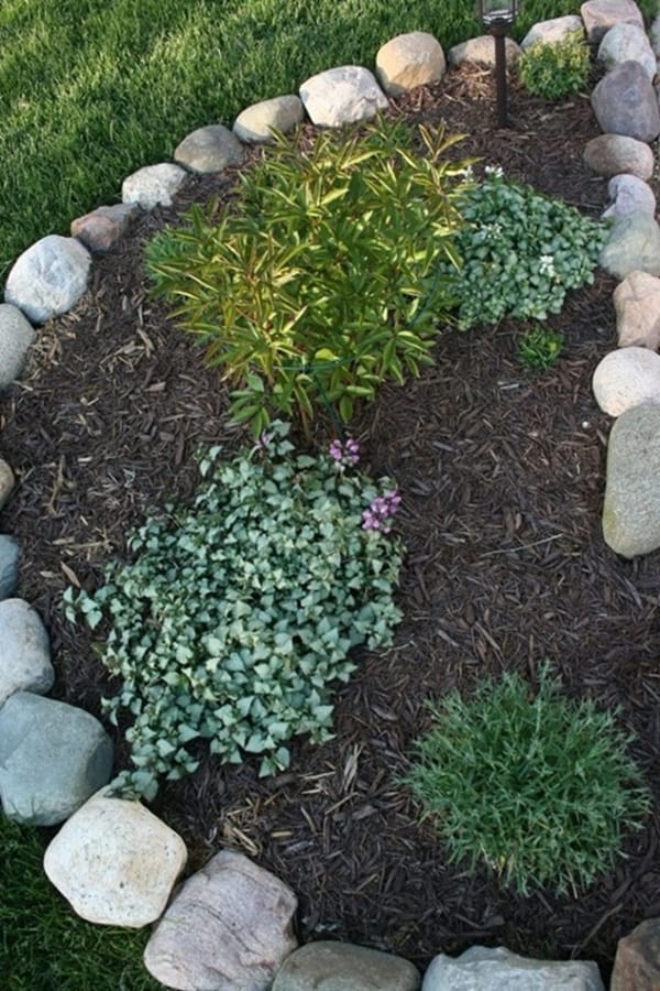 Cool Garden Edging Ideas (34)