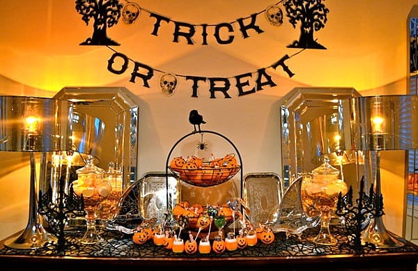 Scary Halloween Decoration Ideas to try this Year (9)