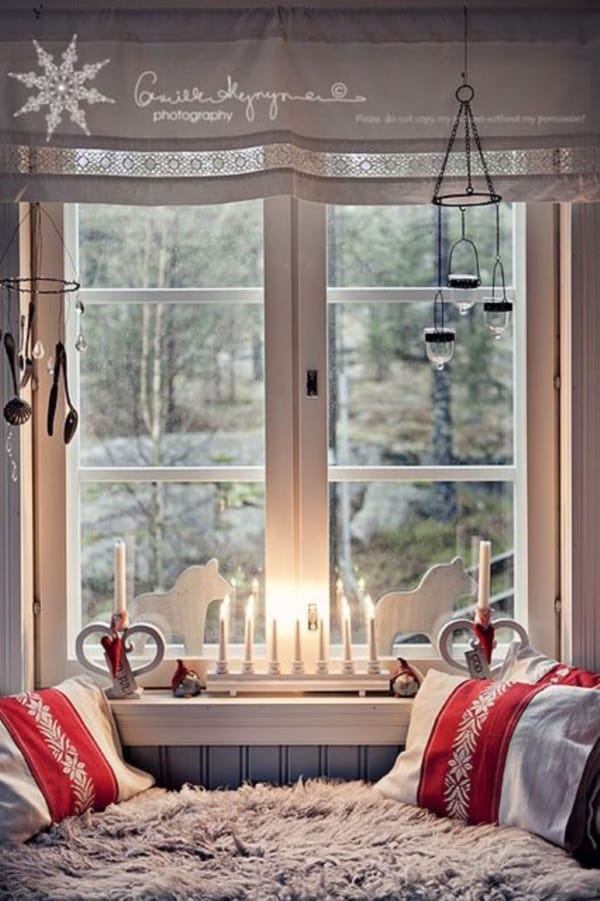 Scenic And Cozy Window Seat Ideas For You (16)