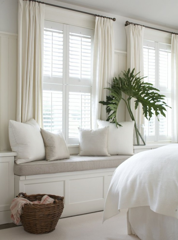 Scenic And Cozy Window Seat Ideas For You (23)