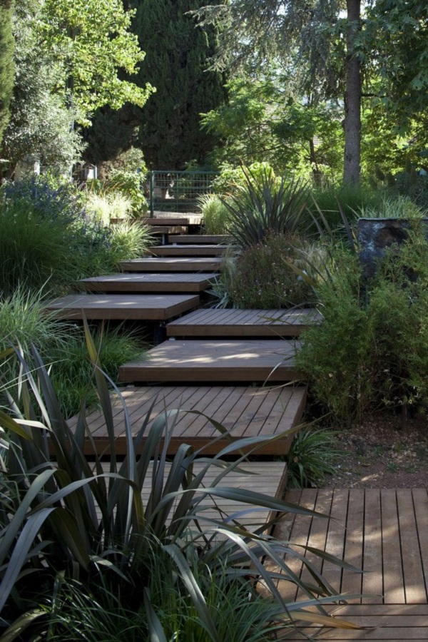 Cool Garden Stair Ideas For Inspiration (36)