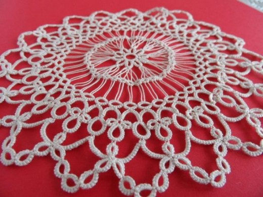 tatting 11