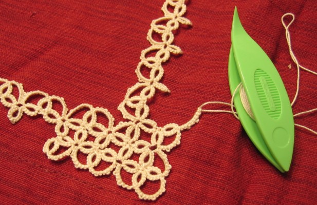 tatting 22