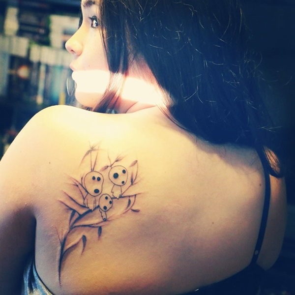 Impossibly Pretty Shoulder Tattoo Designs For Girls (13)