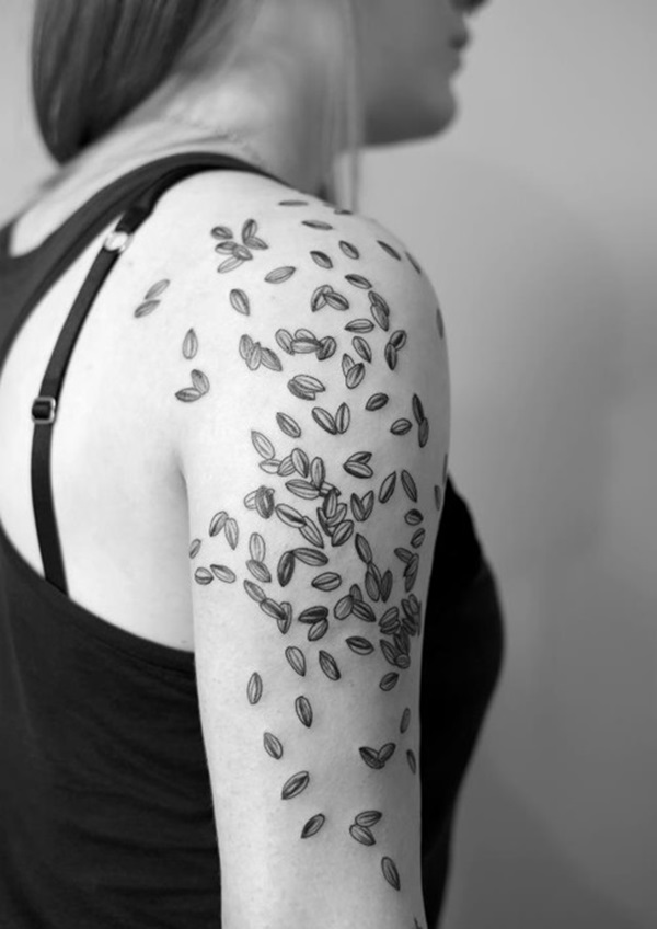Impossibly Pretty Shoulder Tattoo Designs For Girls (18)