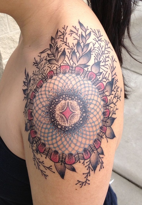 Impossibly Pretty Shoulder Tattoo Designs For Girls (22)