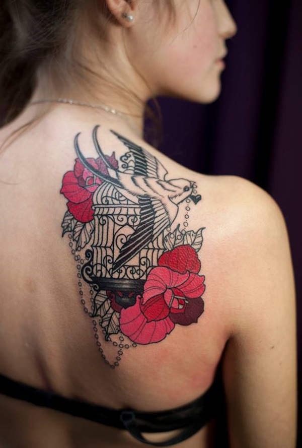 Impossibly Pretty Shoulder Tattoo Designs For Girls (27)