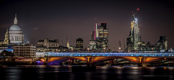 24-hour photo meet in London, Sponsored by Samsung