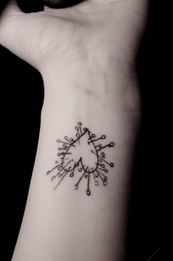 Cute tiny tattoo ideas for girls (38)