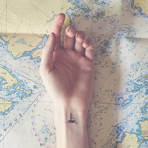 Cute tiny tattoo ideas for girls (6)