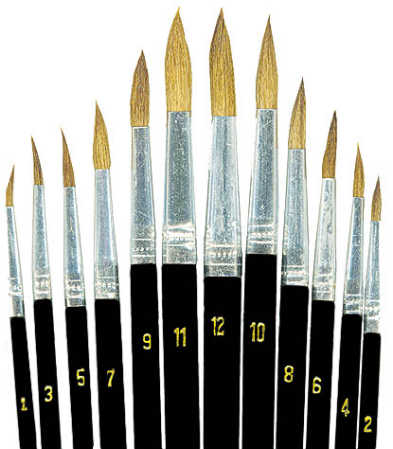 round pointed brush