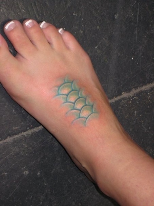 Mermaid Scales Tattoo Designs For Girls (26)