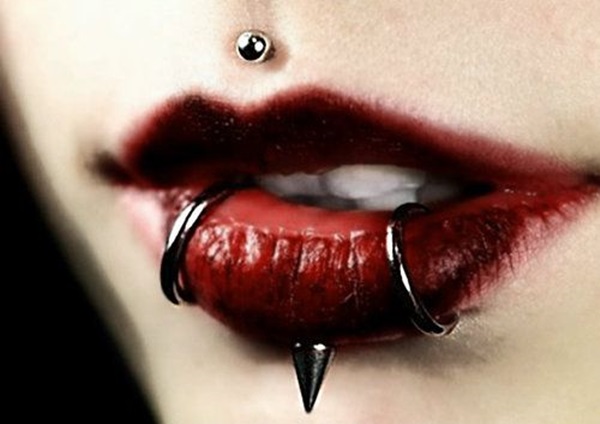 Cool piercing Ideas For Girls (39)