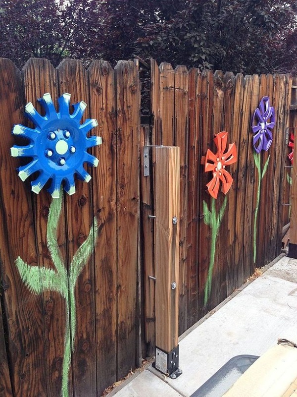 Creative Garden Fence Decoration Ideas (20)