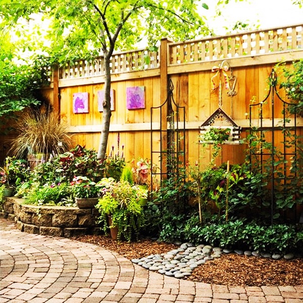 Creative Garden Fence Decoration Ideas (26)