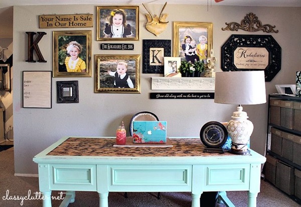 Best Family Picture Wall Decoration Ideas (19)