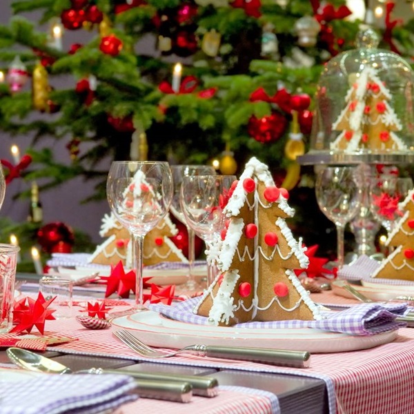 65 Adorable Christmas Table Decorations