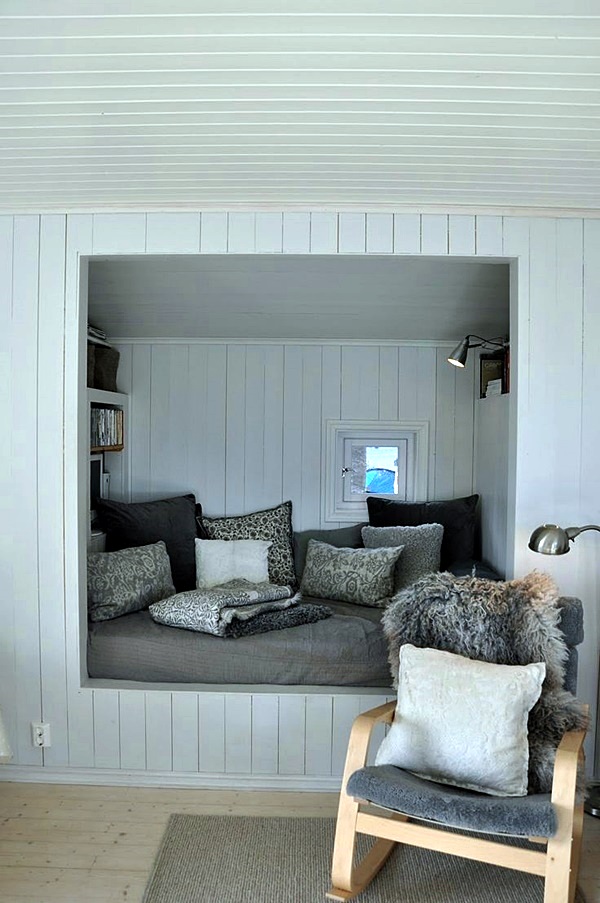 Cozy Corner Ideas For Ultimate Comfort (17)