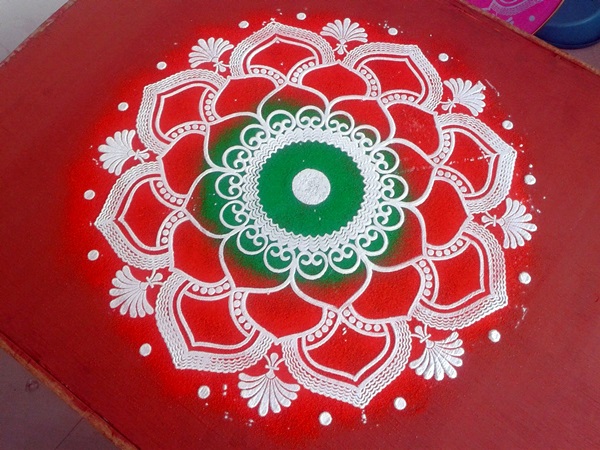 Rangoli Designs Like Never Seen Before (17)