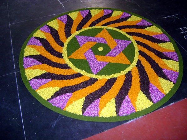 Collection of hundreds of Free Rangoli Designs from all over the world.