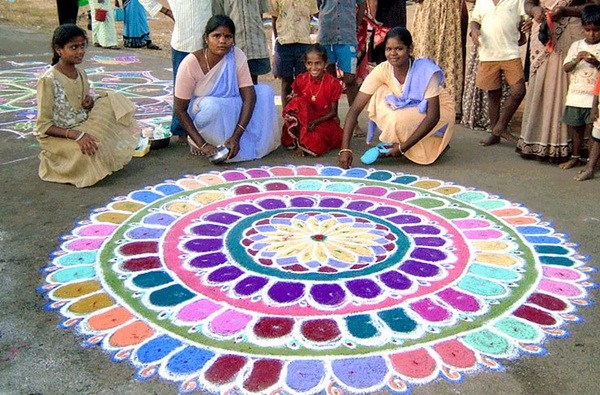 Rangoli Designs Like Never Seen Before (7)