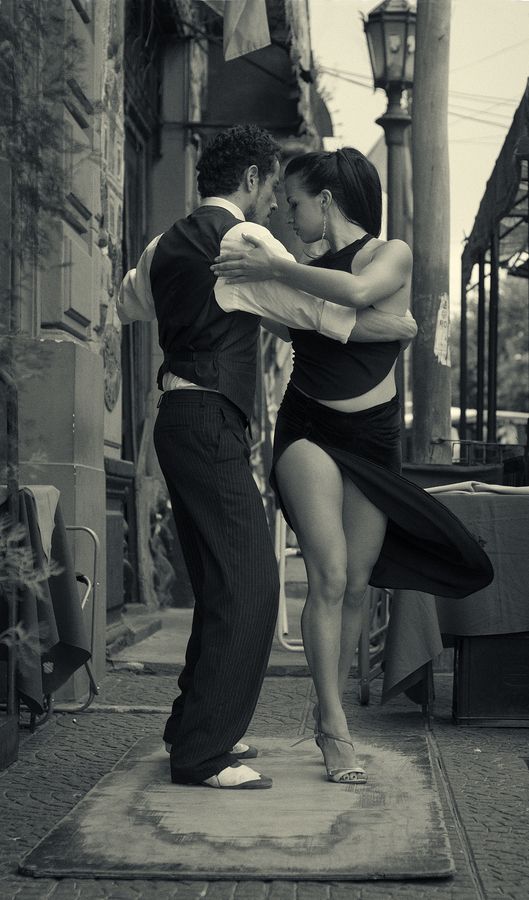 tango dancing 3